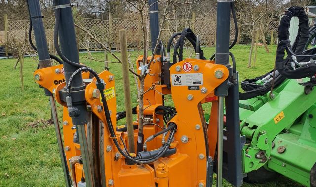 Avant Loader compatible Optimal 760 Tree Spade Hire