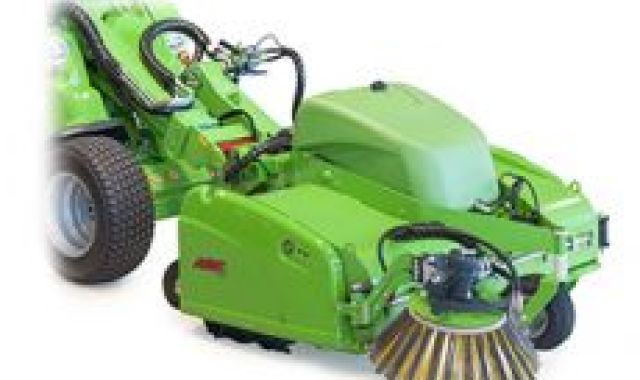 Collecting Broom 1500